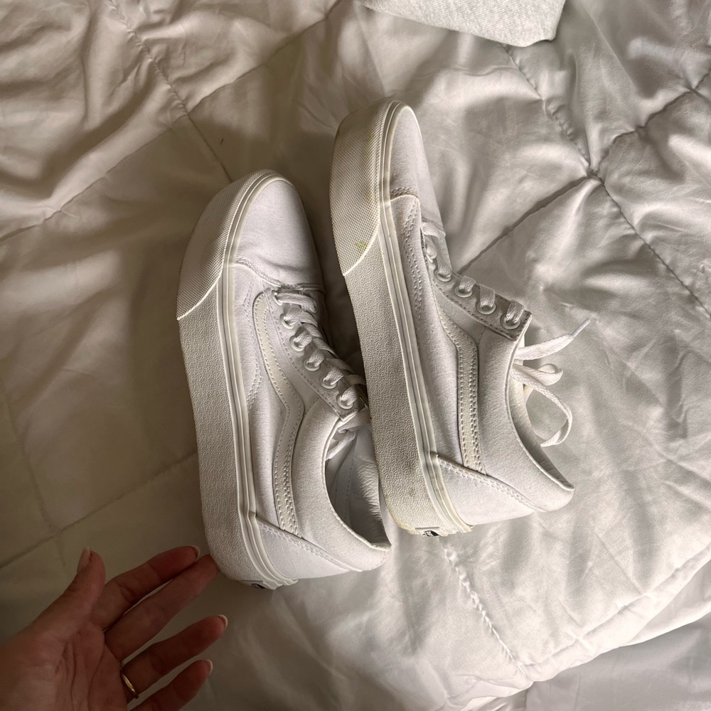 Size 7 white platform vans
